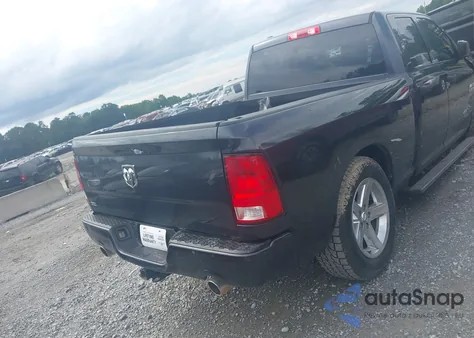 2018 Ram 1500 Express 4X2 6'4 Box из США, поврежденный, VIN 1C6RR6FT0JS131914